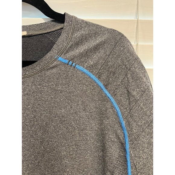 Lululemon Metal Vent  Shirt - Size XXL - Picture 2 of 4